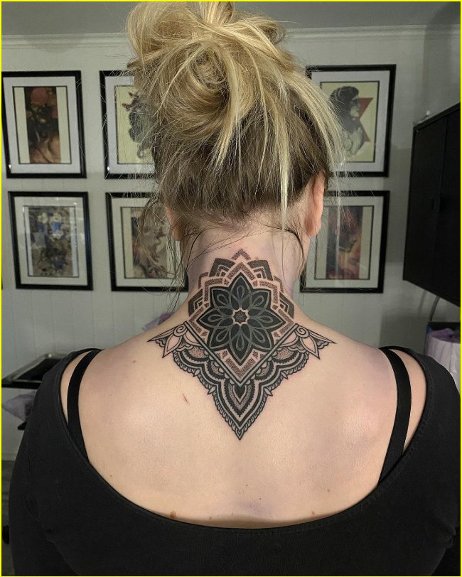 mandala tattoos neck